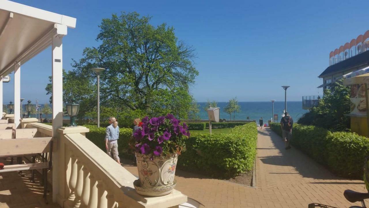 Haus Mecklenburg Lägenhet Goehren  Exteriör bild